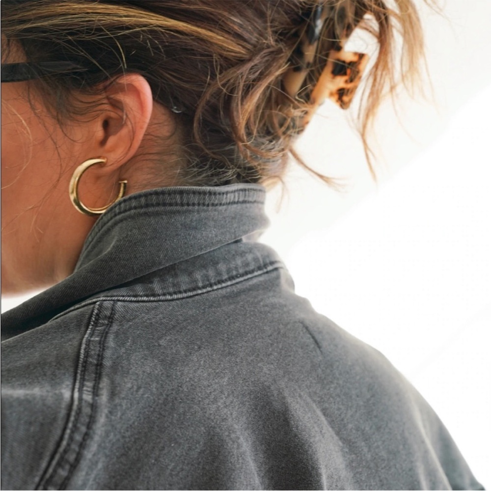 Carly Jean Los Angeles Black Hunter Jacket - Picture 5 of 8